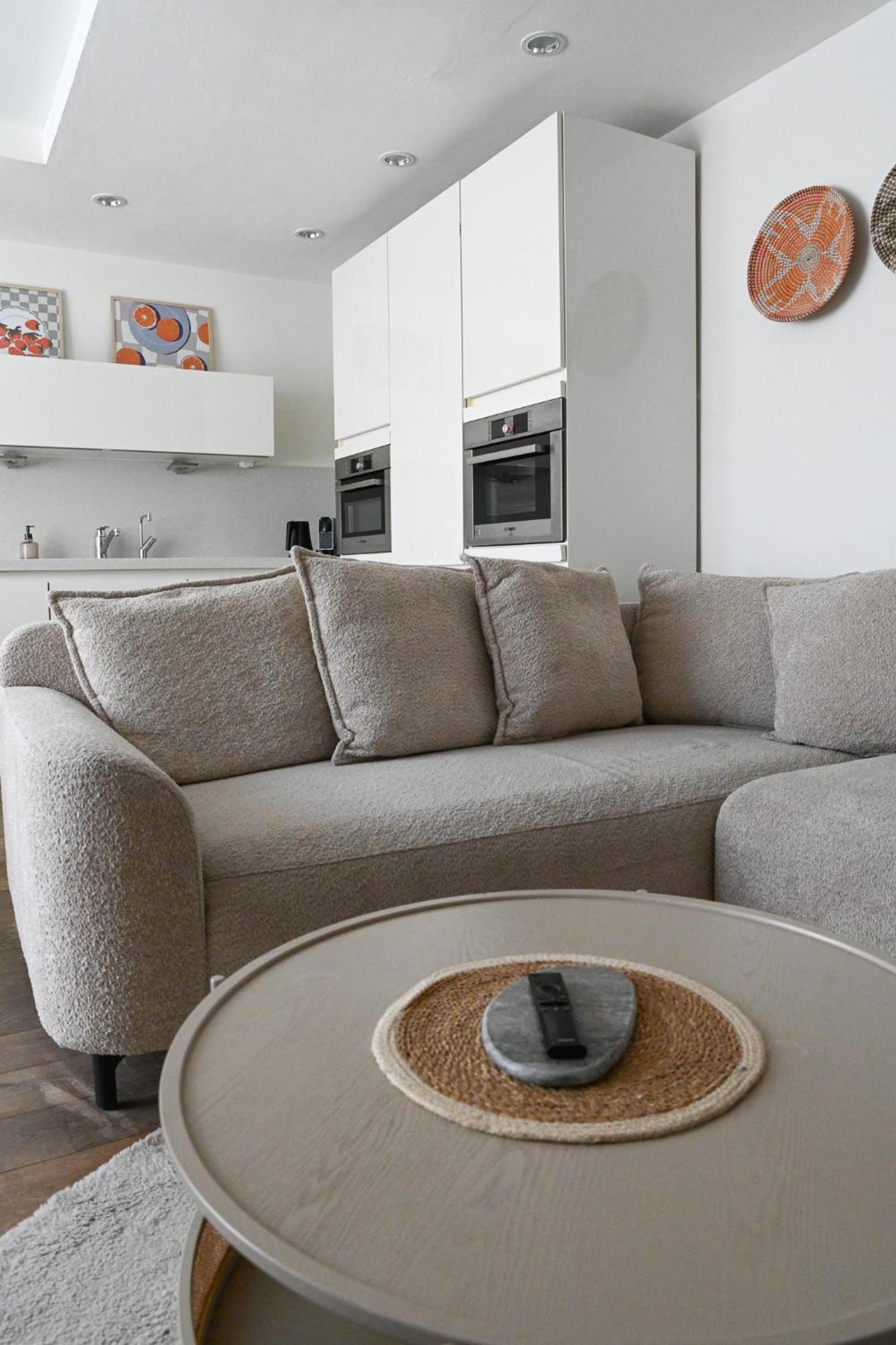 High Street Apartments Zandvoort Room photo