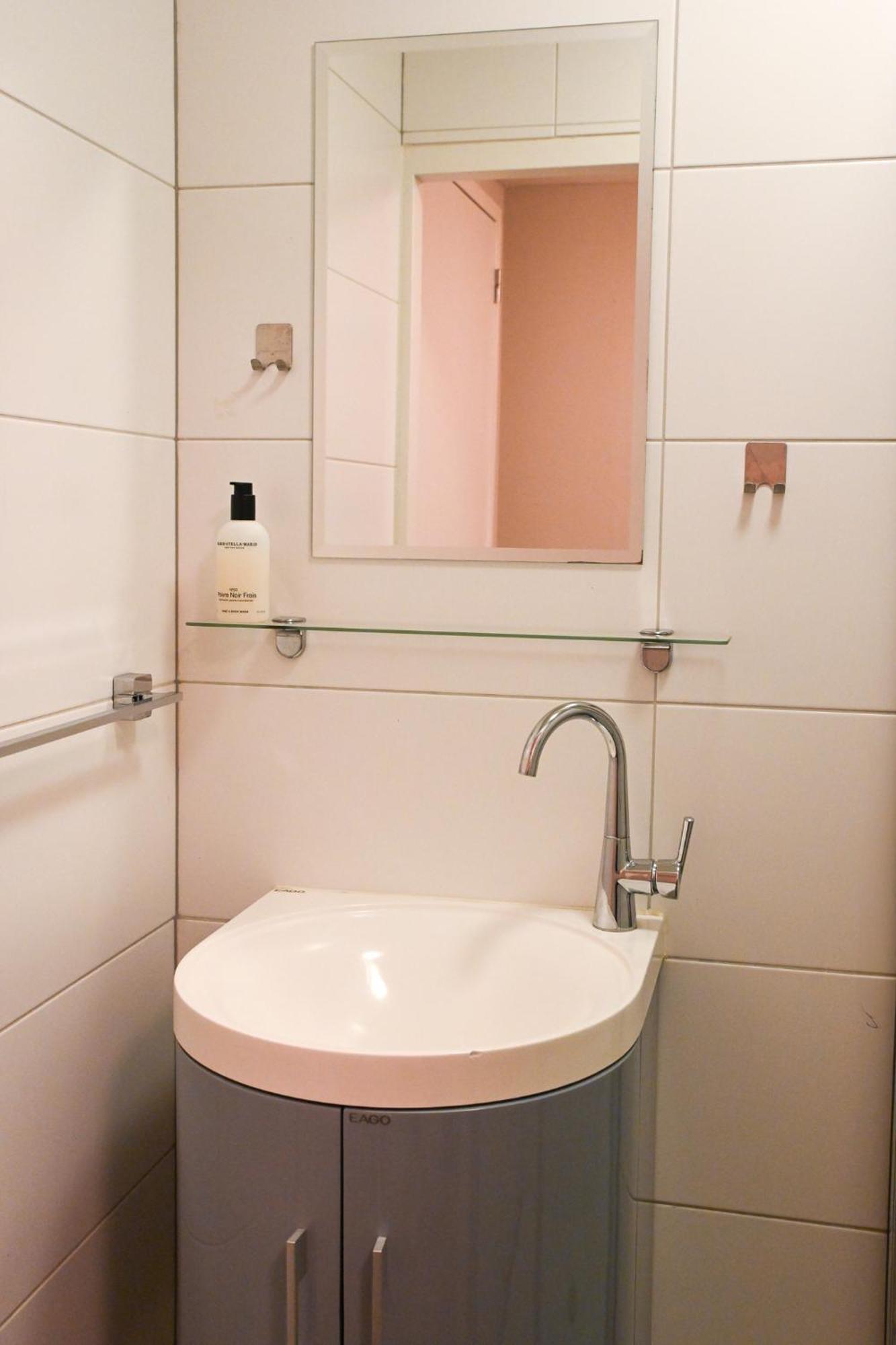 High Street Apartments Zandvoort Room photo
